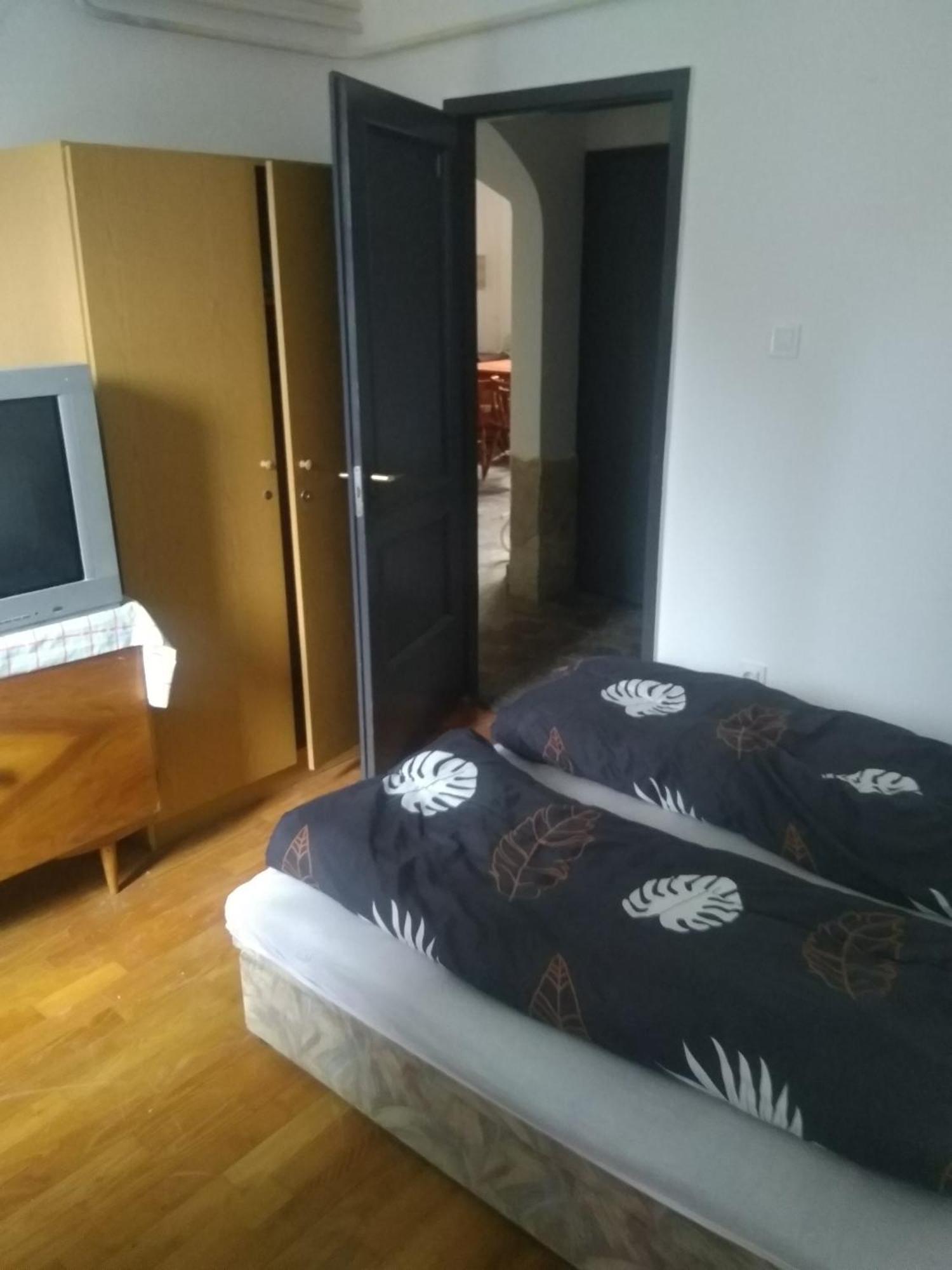 Diosgyor Castle Guesthouse Miskolc Bagian luar foto